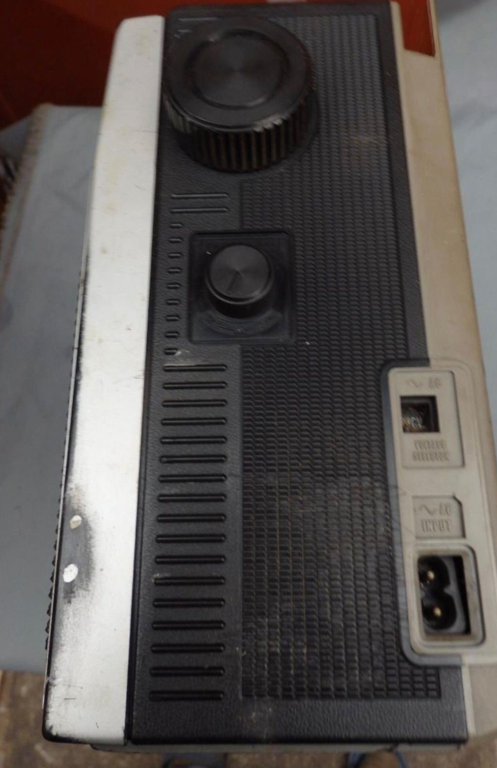 Kaseciak retro JVC lata 80 dla kolekcjonerów zabytek antyk magnetofon