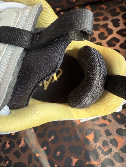 Кросівки жіночі Nike Wmns Air Max Furyosa