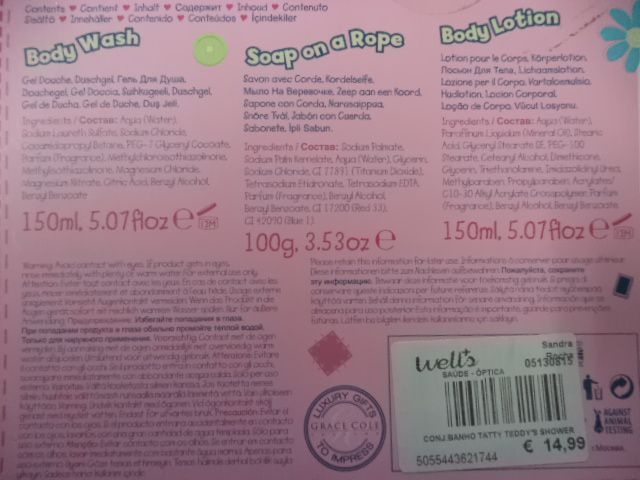 Conjunto de corpo (creme de corpo, gel de banho e sabonete) novo