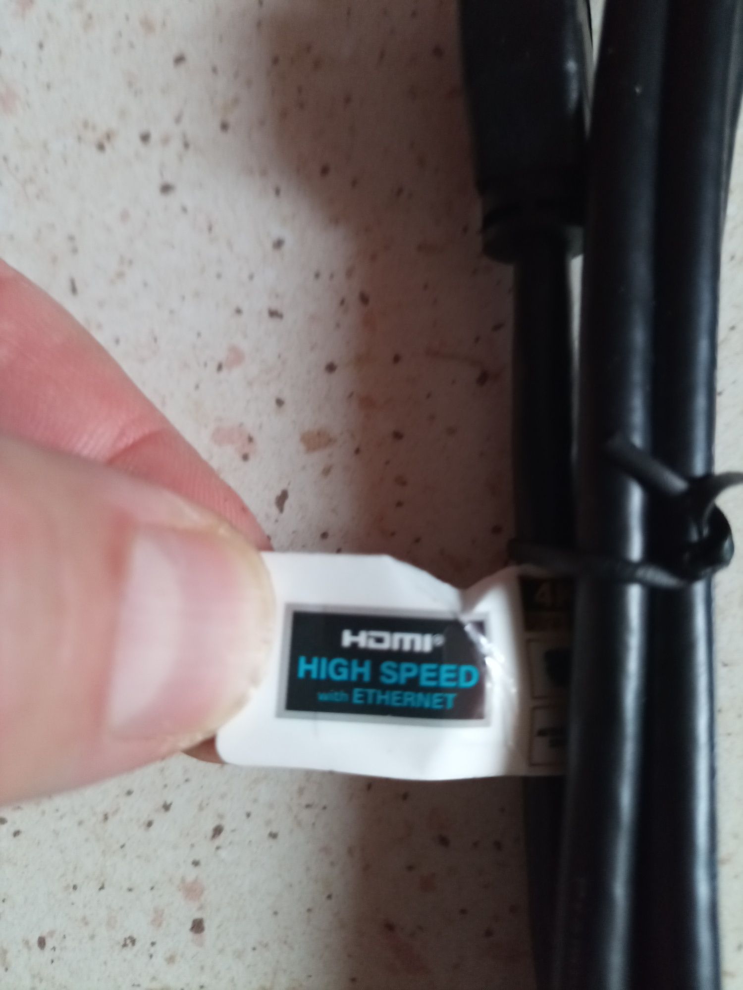 Nowy kabel, przewód HDMI. Długość 207cm.