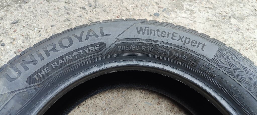 205/60r16 Uniroyal Winterexpert 2023r