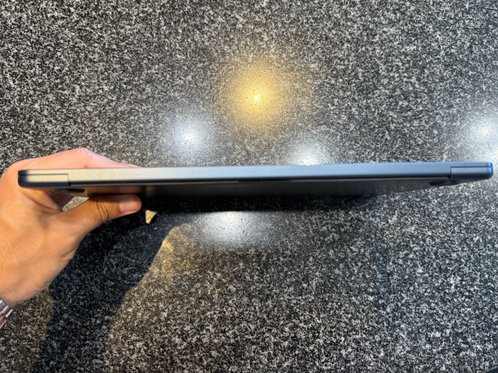MacBook Air M2 16GB / 256GB SSD com garantia – Como NOVO