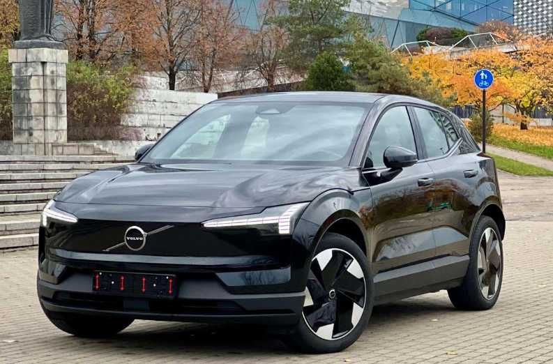 Розборка Volvo EX30 Вольво Ех30 Запчасти
