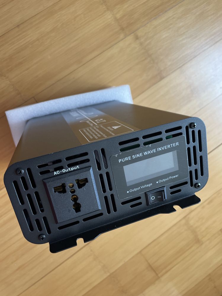 Інвертор 12в - 220в 5000W потужний