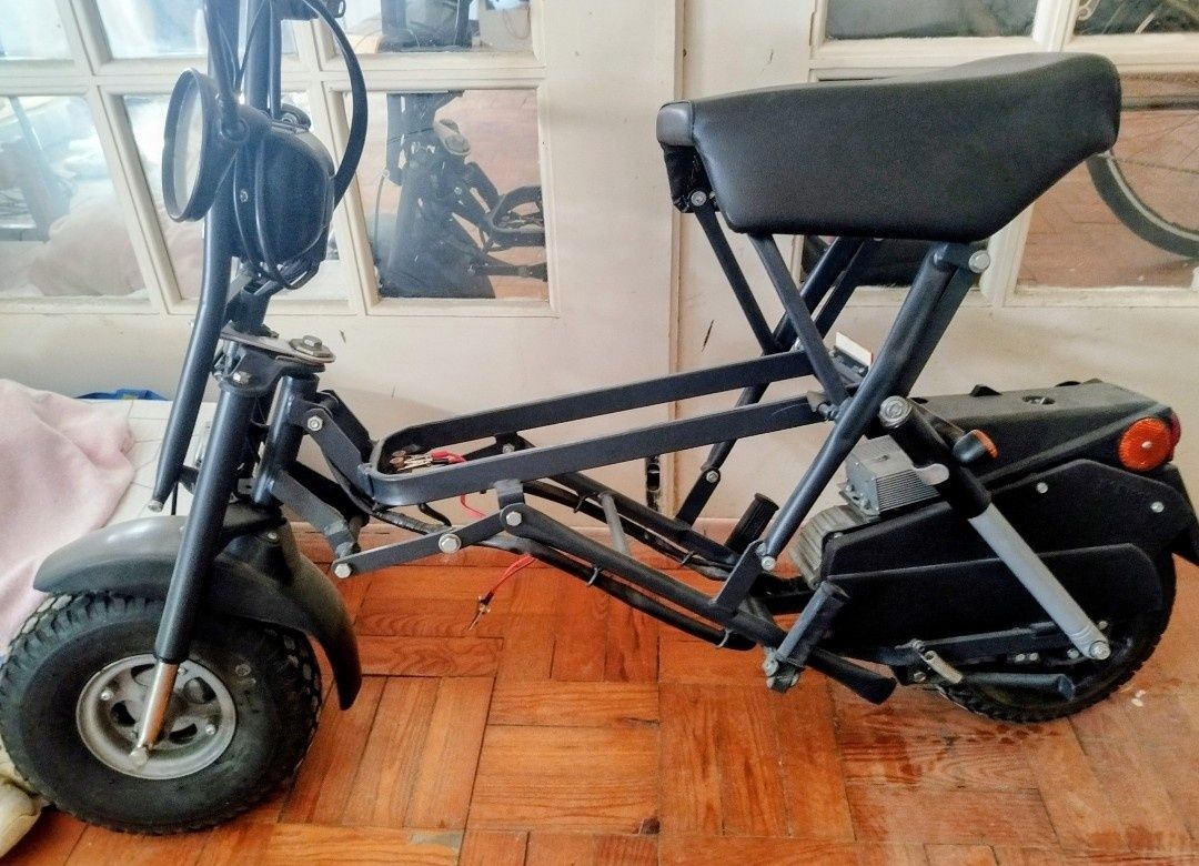 Motociclo/Scooter elétrica como nova