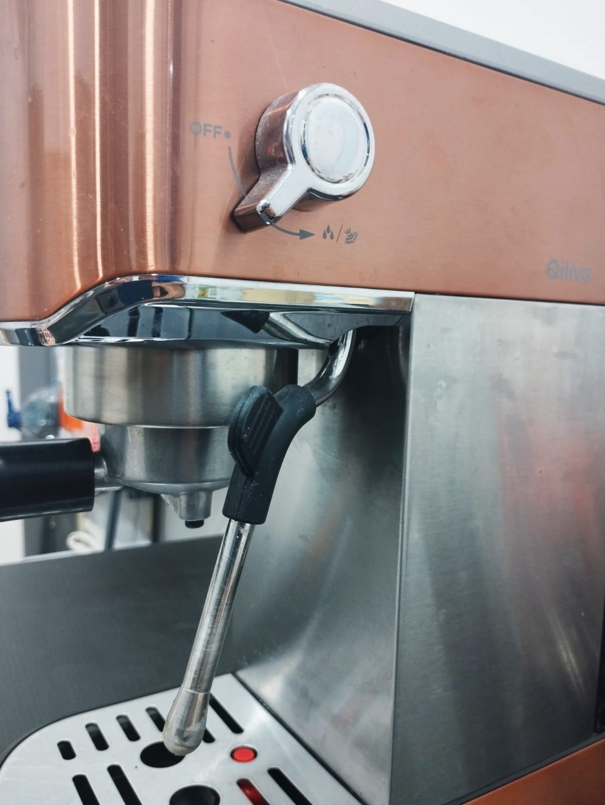 Cafeteira + Moedor Qlive Q.5724