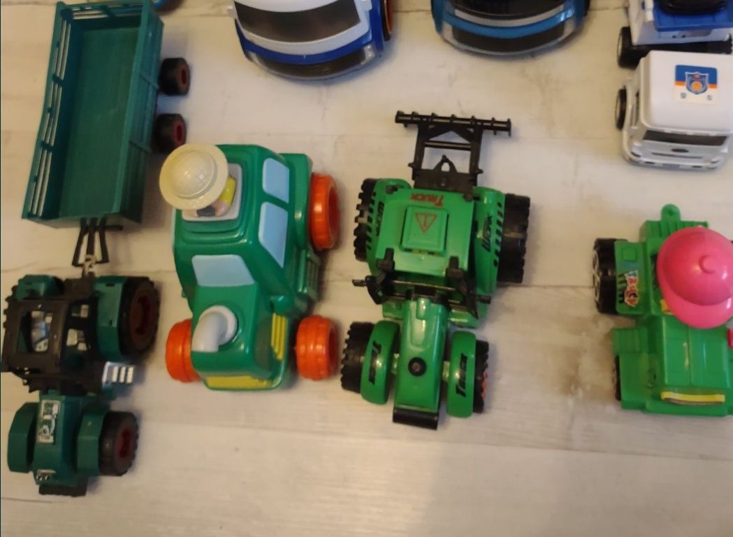Traktory zabawki .