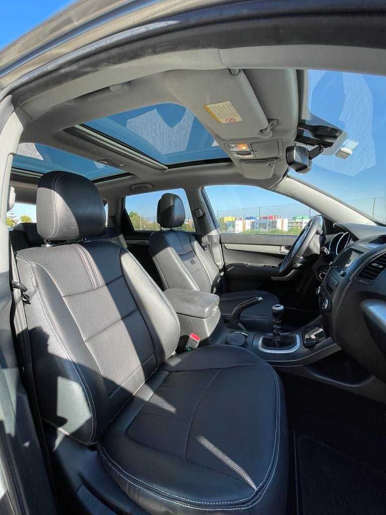 Kia Sorento Muito Estimado
