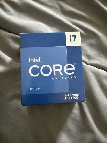 Процесор Intel Core i7-13700K