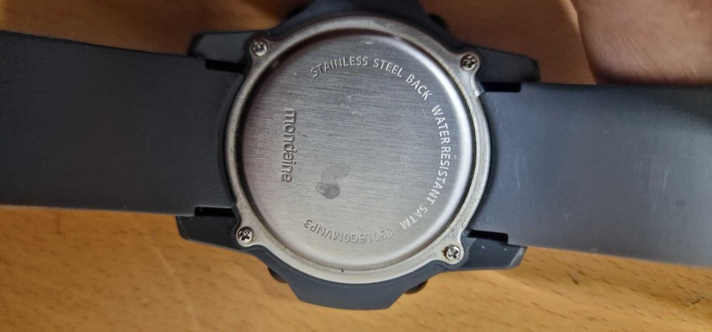 Mondaine desportivo-Novo