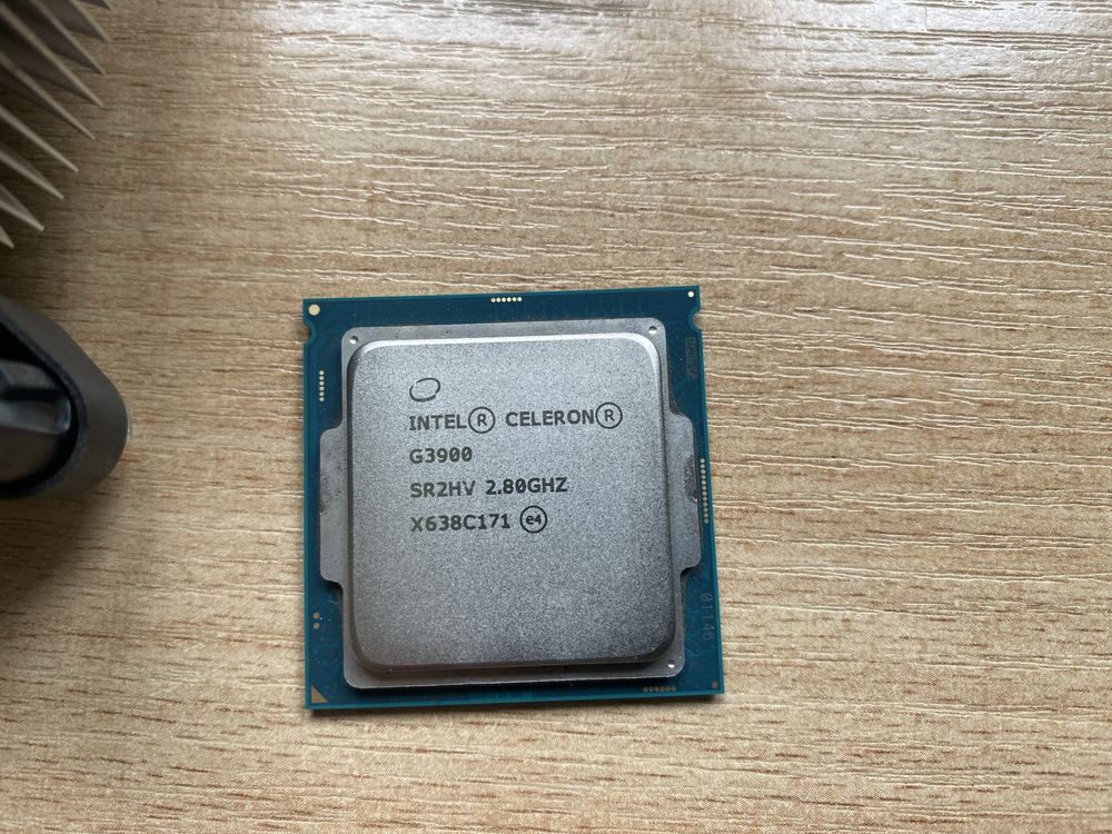 Intel Celeron G3900 socet 1151 Chłodzenie gratis
