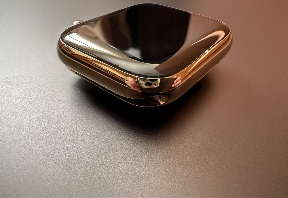 Apple Watch Series 8 45mm LTE Gold Stainless Steel