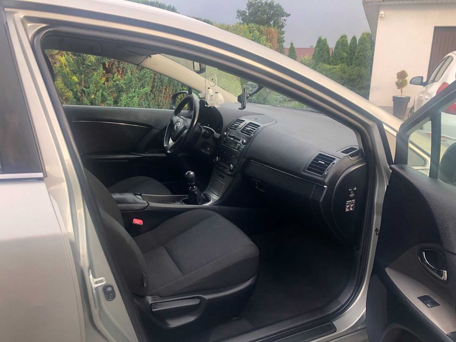 Toyota Avensis Combi 2.2 D-4D 150KM 2009r Atrakcyjna cena!