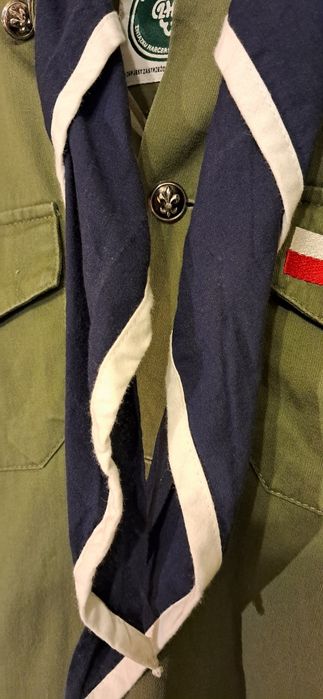 Koszula,spodnie,pas,rogatywka i chusta. Zestaw ZHP