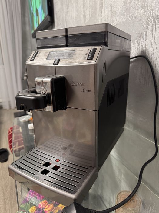 Продам кофемашину, в хорошем состоянии