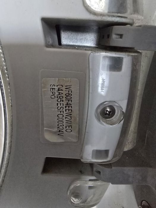 Pralka Samsung 6kg WF60F4EEW2W/EO na części