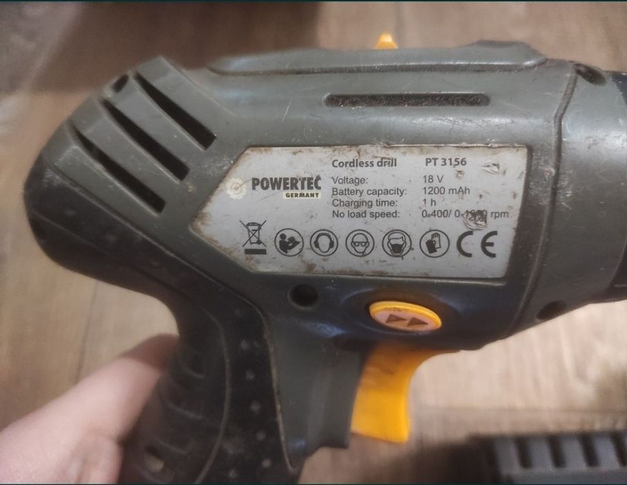 Шуруповёрт Powertec PT 3056