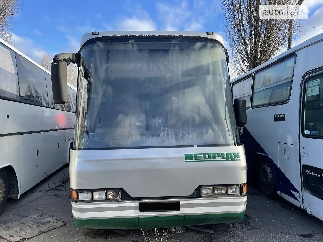 Neoplan  N  316 SHD