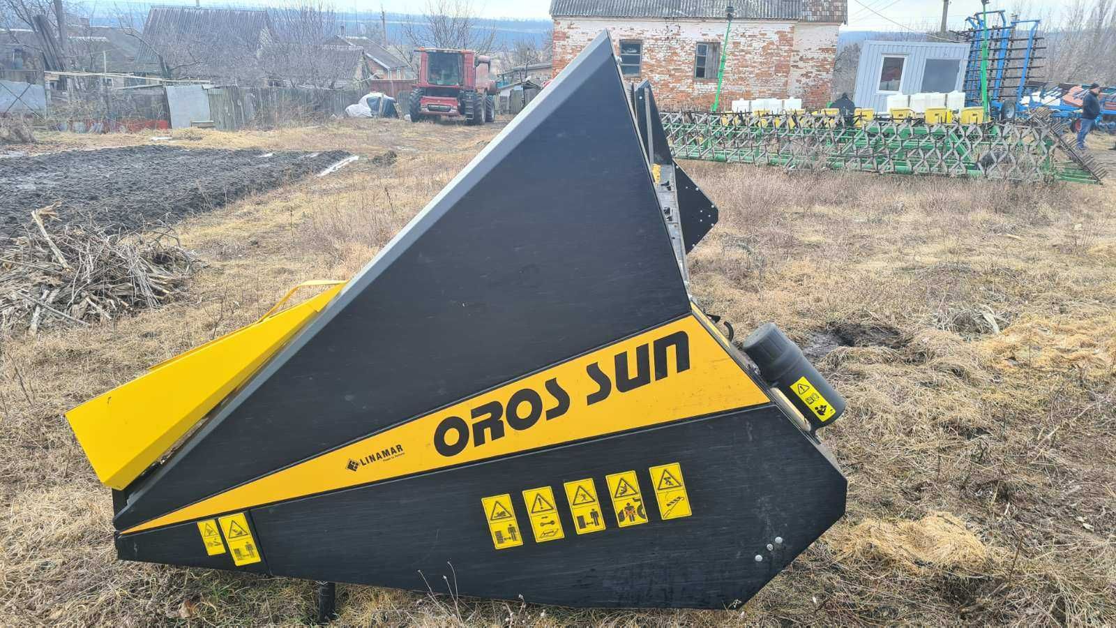 Жатка для уборки подсолнечника OROS Sun 8R под комбайн Case