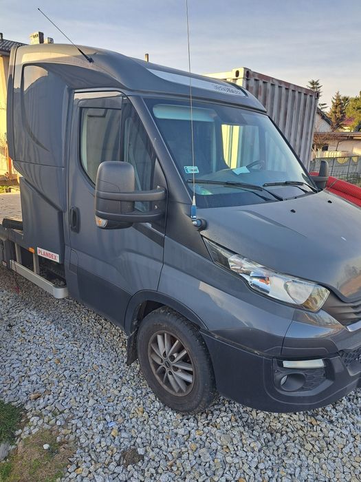 Iveco 35S18 autolaewta