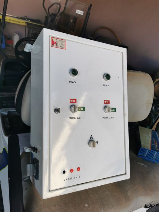 Szafka sterownicza wyposażona sterownik danfoss ecl 9600