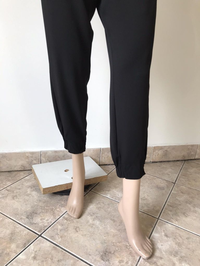 COS spodnie joggery damskie S