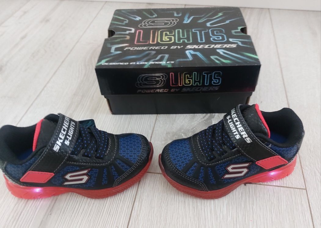 Oryginalne skechers Sneakersy świecą buty dla chłopca rozm. 23 nowe