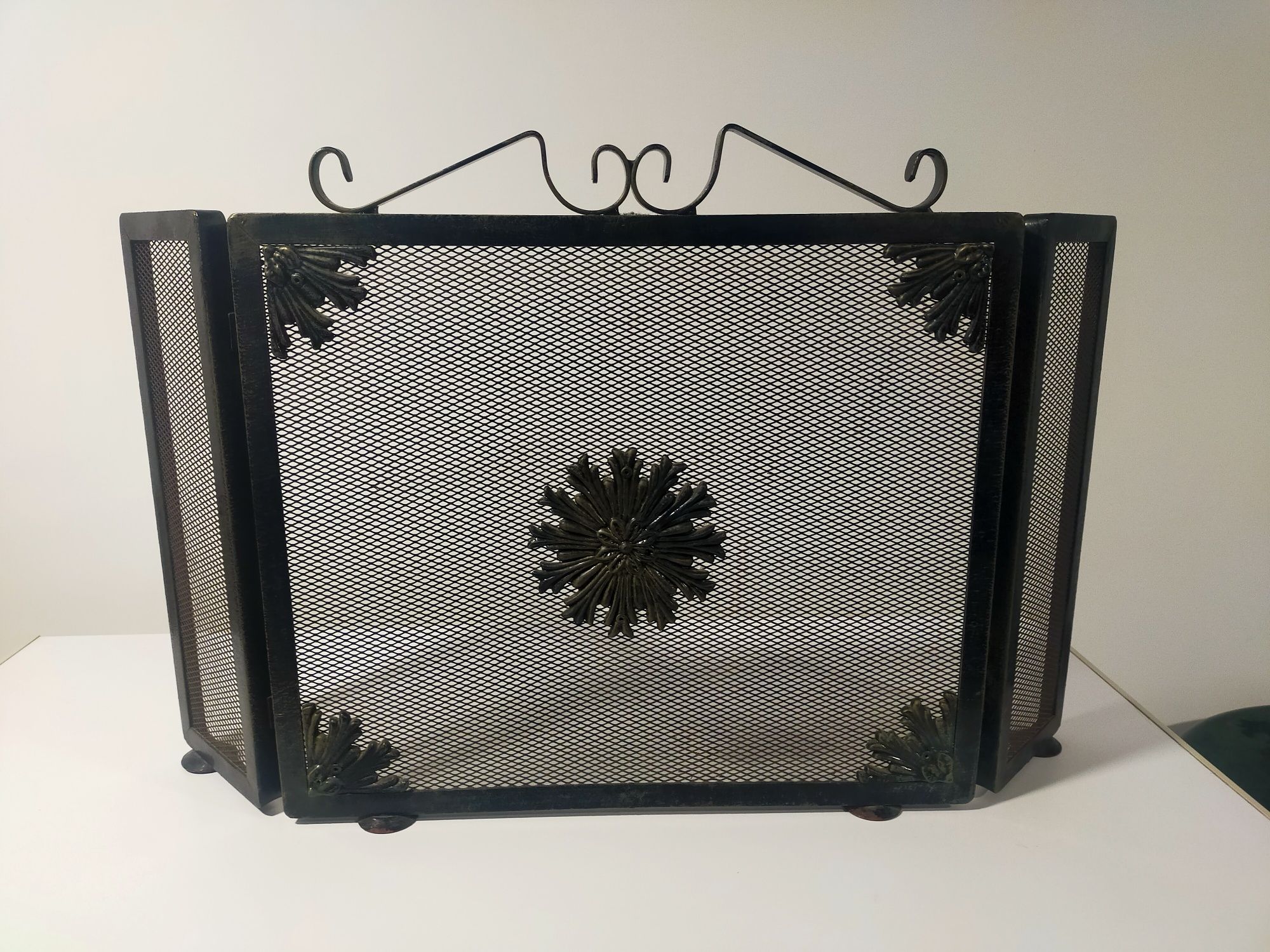 Grelha de Proteção para Fogão de Sala