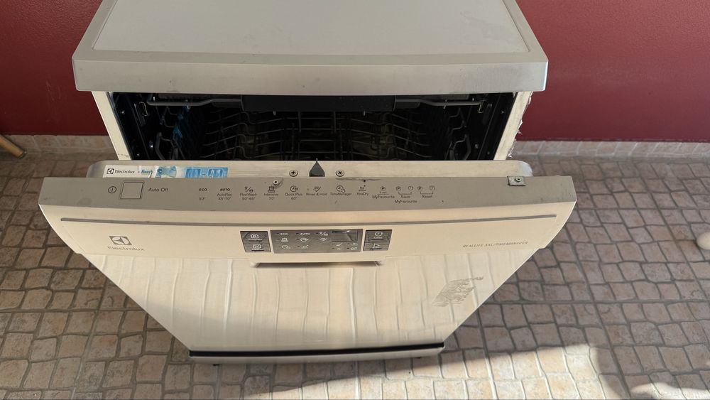 Maquina lavar louça Electrolux inox