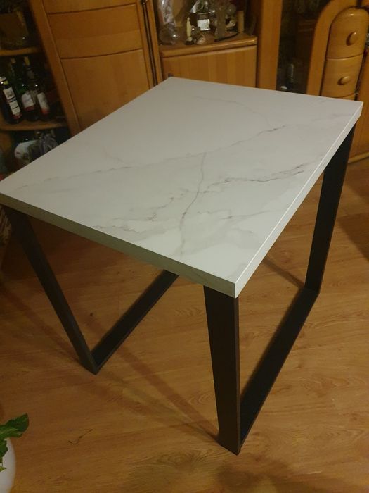 Stół do kuchni loftowy solidny metalowe nogi