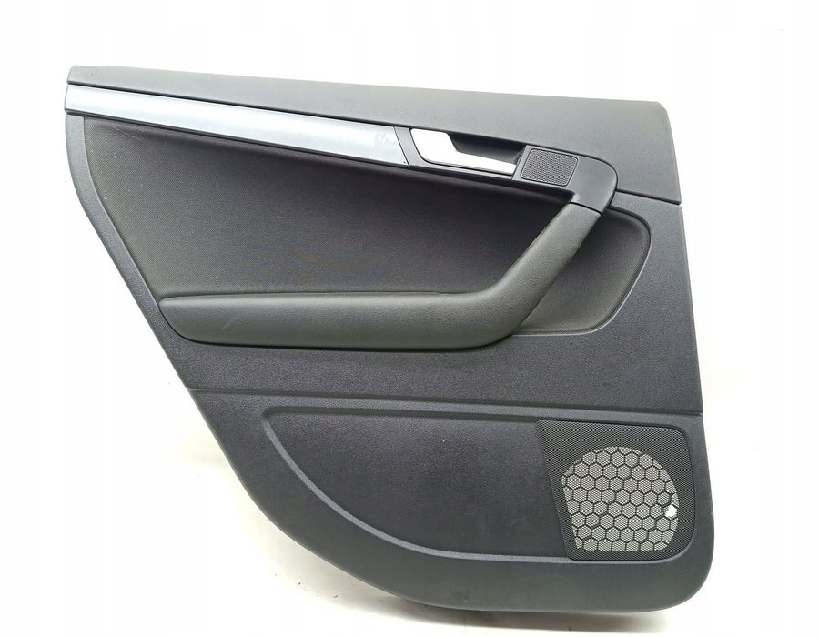 BOCZEK DRZWI LEWY TYLNY AUDI A3 8P 1.9 TDI