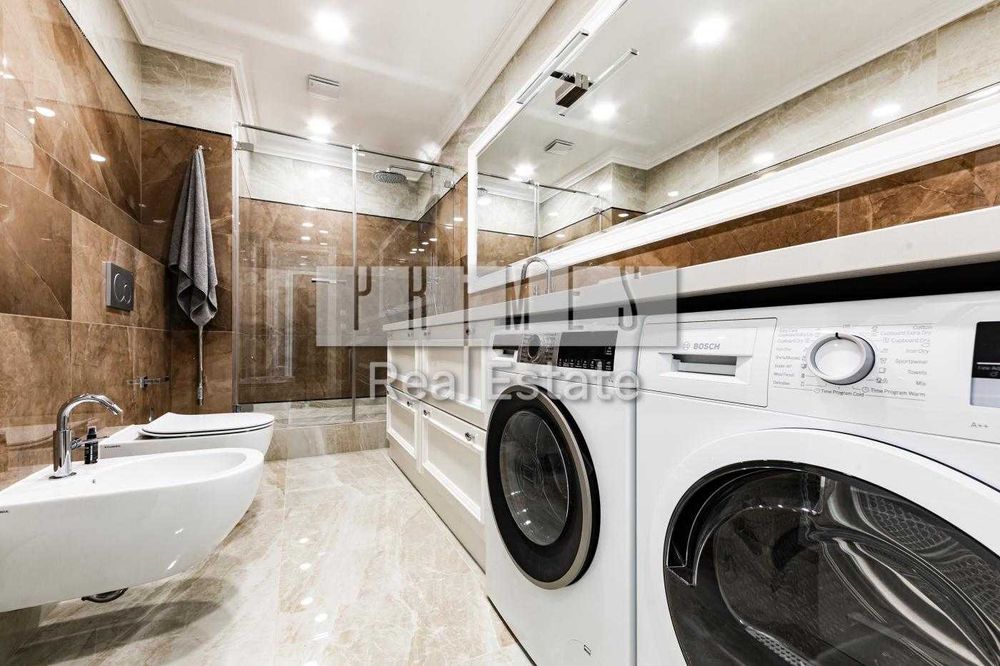 Продаж 3к квартири, ЖК Володимирський, вул. Антоновича (Горького) 109