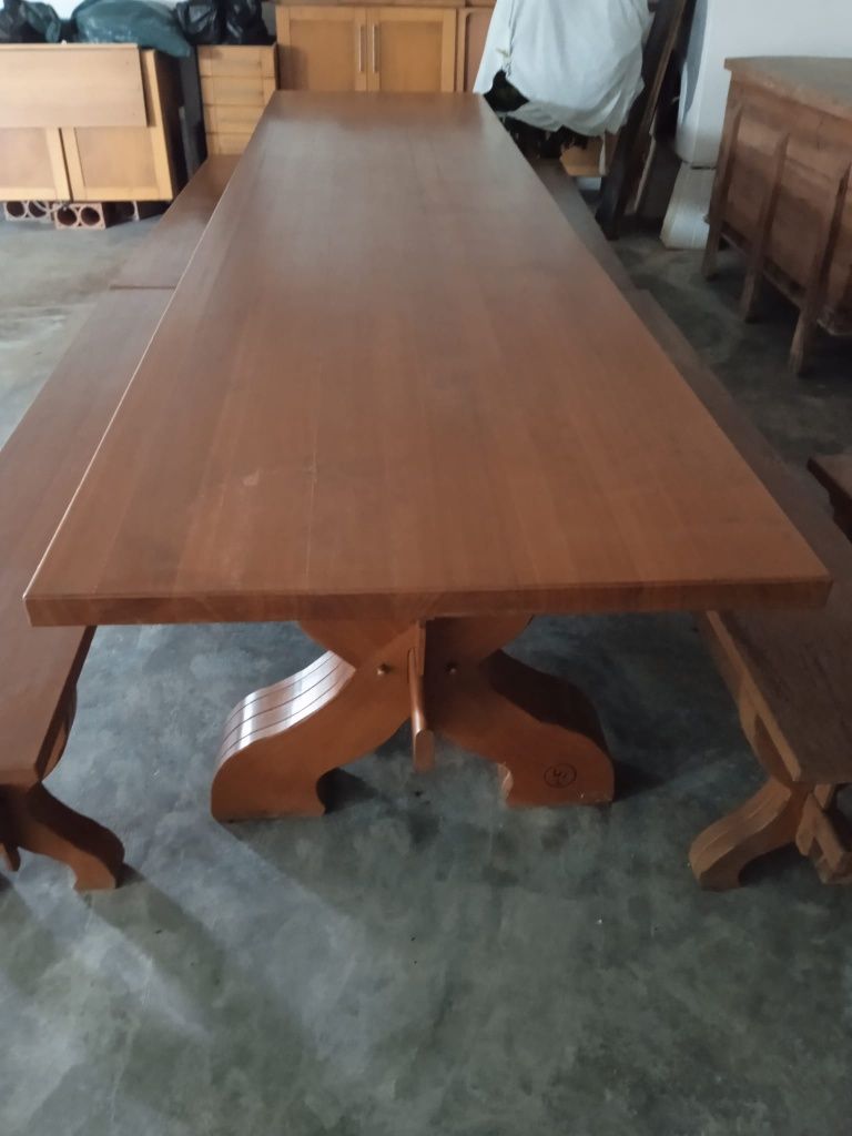 Mesa  jantar 4 metros
