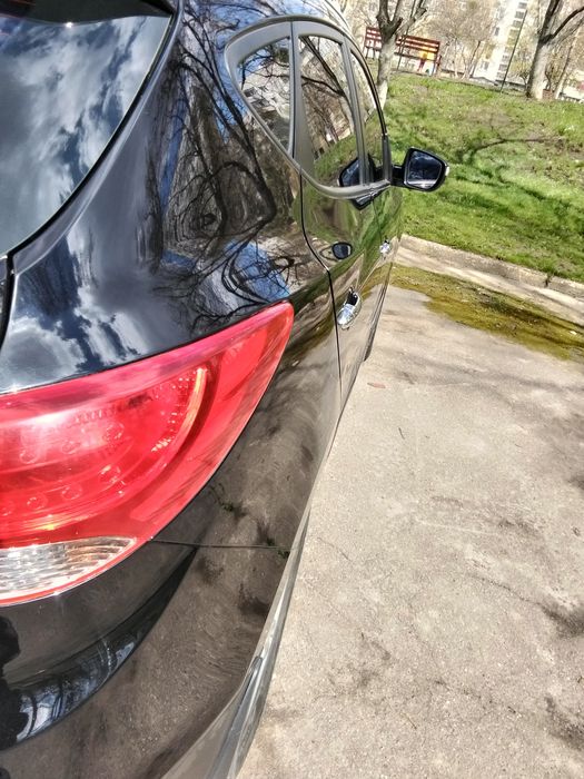 Продам Hyundai ix35 -2012