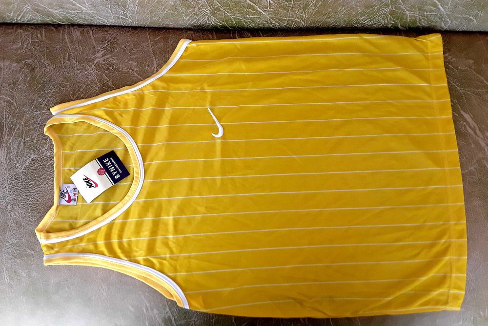Новая спортивная форма NIKE - XXL и отдельно шорты