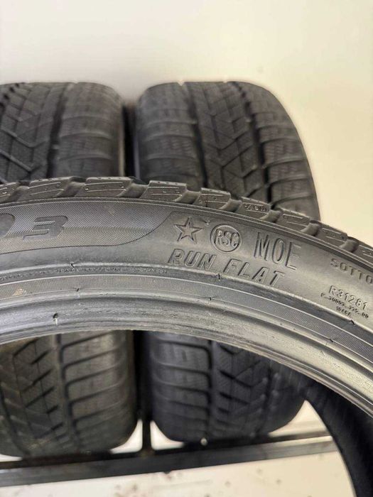 245/40/19 R19 Pirelli Sottozero 3 RSC 98V 4шт Зимова шина 7+мм