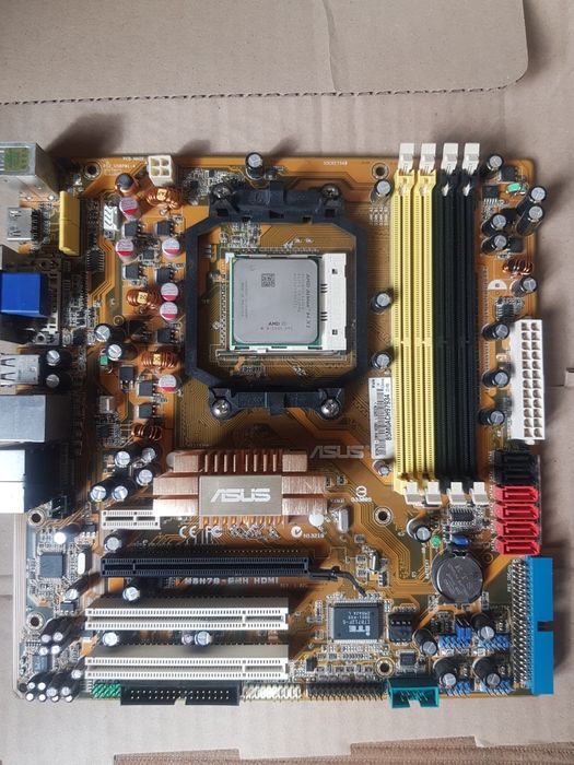 Материнская плата Asus