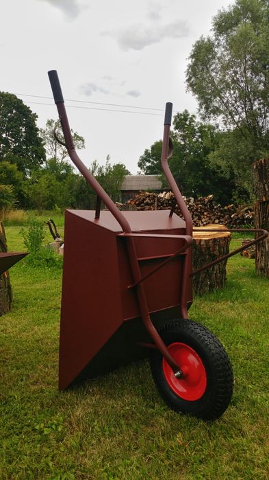 SOLIDNA Taczka ogrodowo - budowlana.