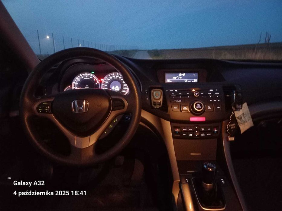 Honda Accord VIII 2.0 v-tec benzyna