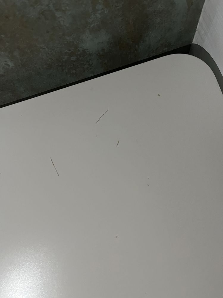 Mesa com rodinhas