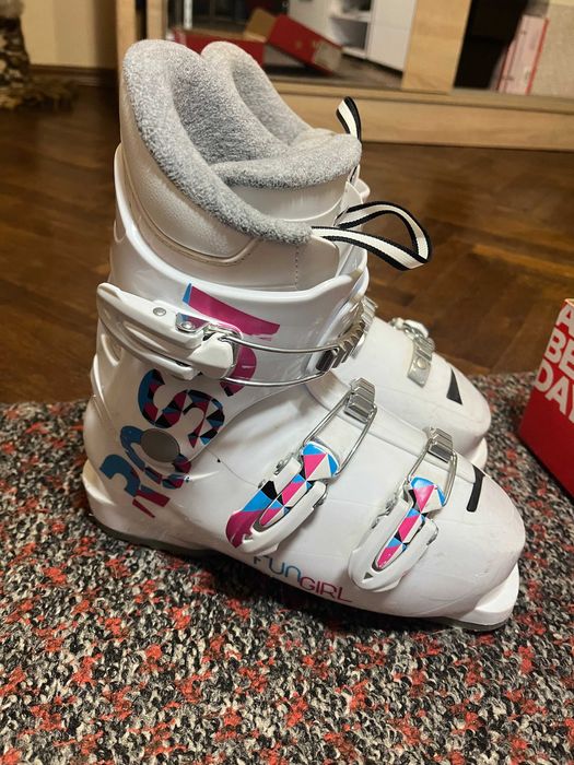 Продам дитячі лижі Salomon і лижні черевика Rossignol Fun Girl J3