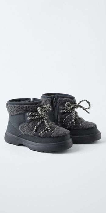 Розпродаж. Чобітки Нові. Zara оригінал. Розмір 22 та 23.