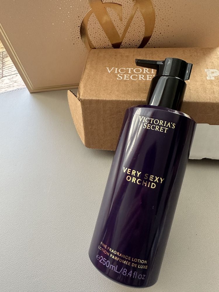 Balsam do ciała Victoria’s Secret  Very Sexy Orchid 250 ml