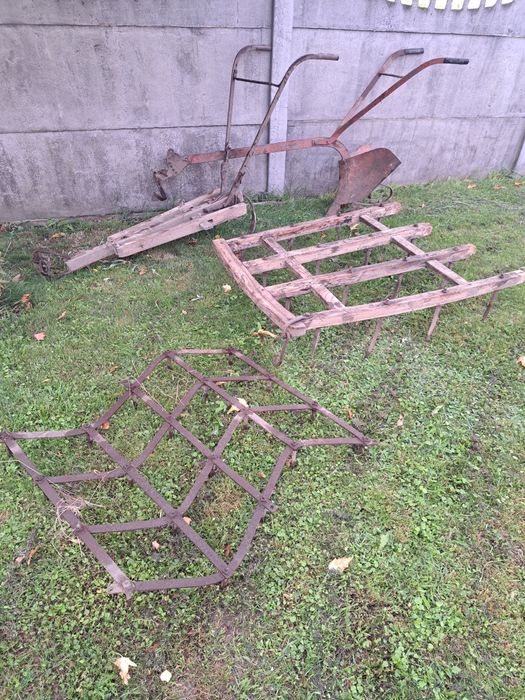Antyki , antyki rolnicze. Brony, stary plog konny. Starocie ,dekoracje