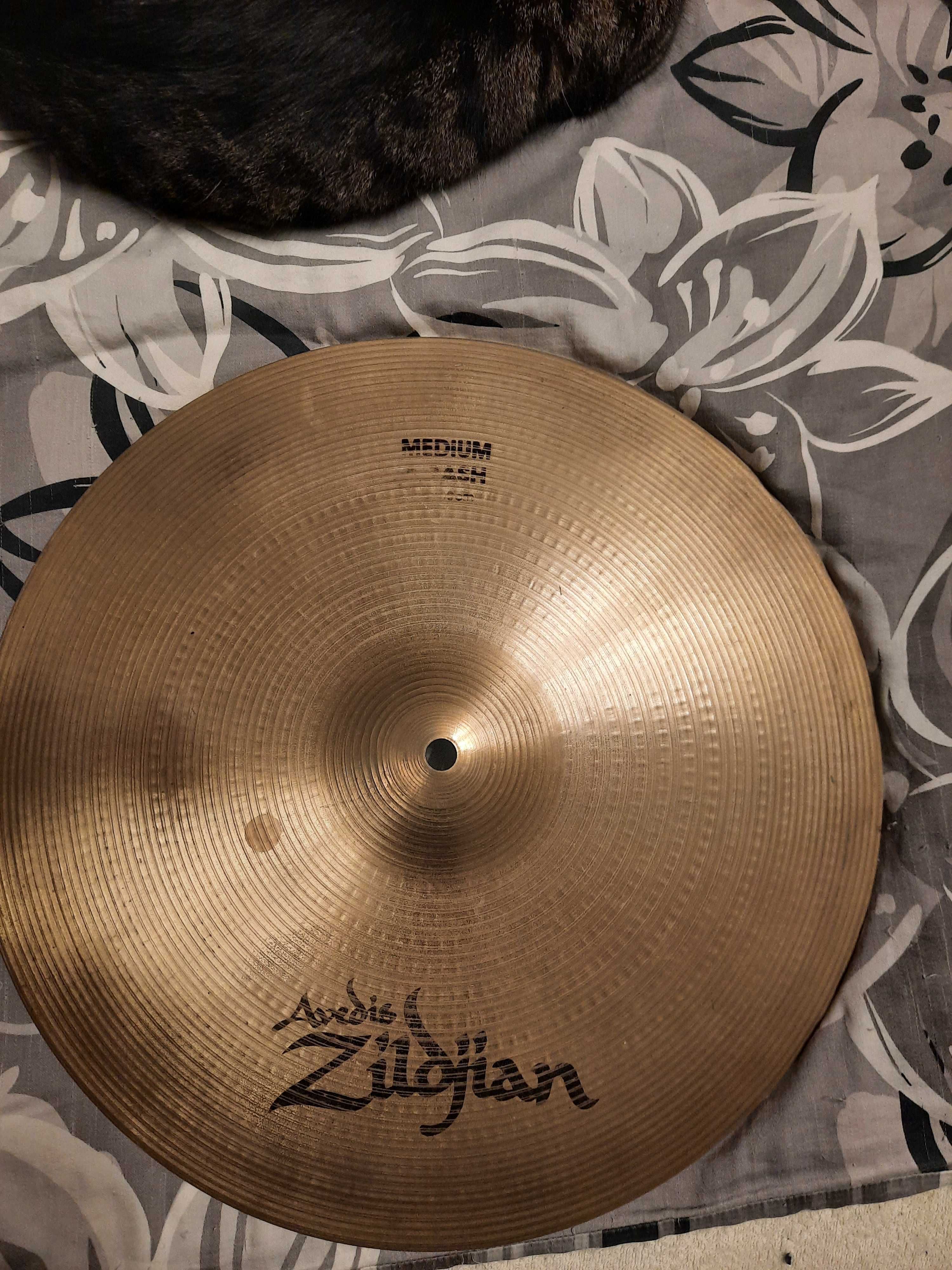 Zildjian Avedis Medium Crash 16