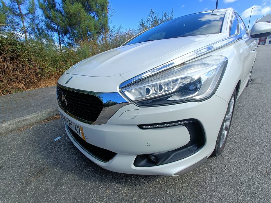 Vendo DS 5 de 2015. Particular e em bom estado