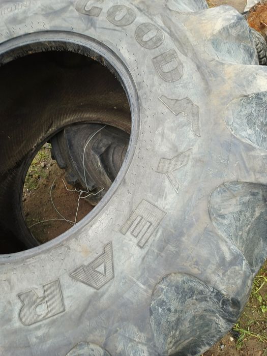 Opona rolnicza 800/65r32 goodyear 30.5lr32 Claas kombajn Fendt John De