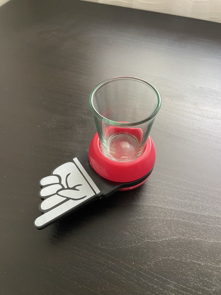 Copo shot com spinner como novo