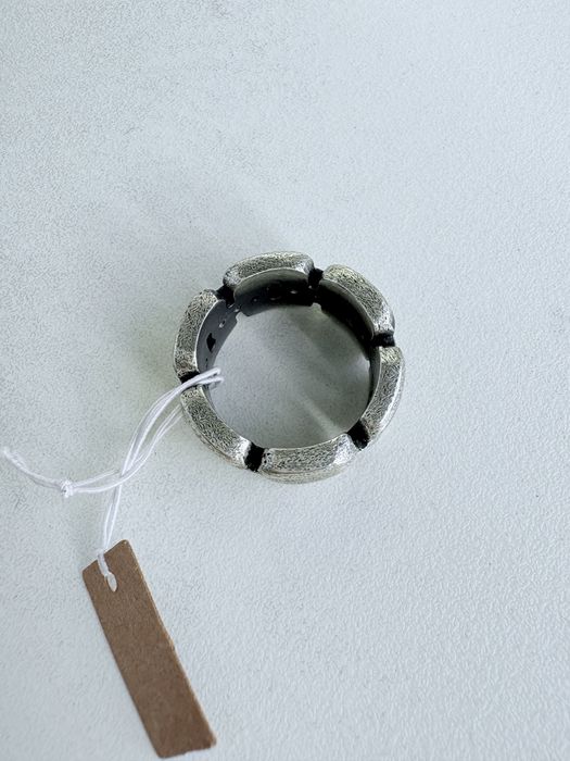 Anel em Prata e zirconia