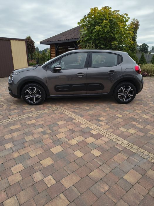 Sprzedam dwa citroeny C3 lift 1.2b